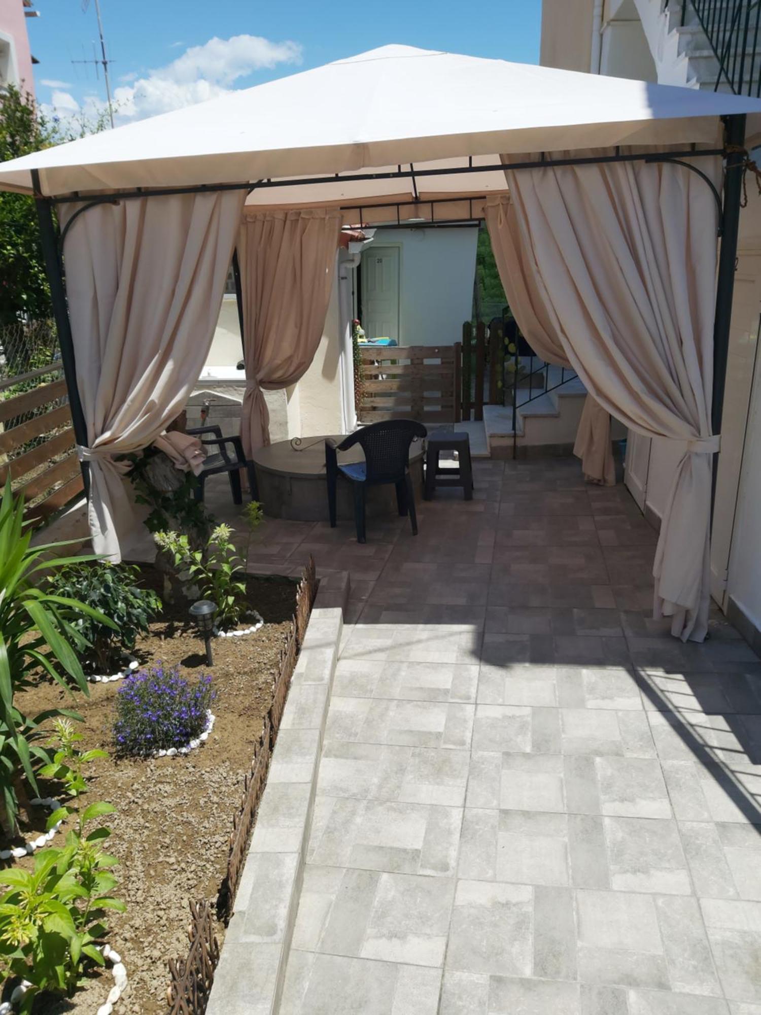 Frodo Studios Kávos Exterior foto